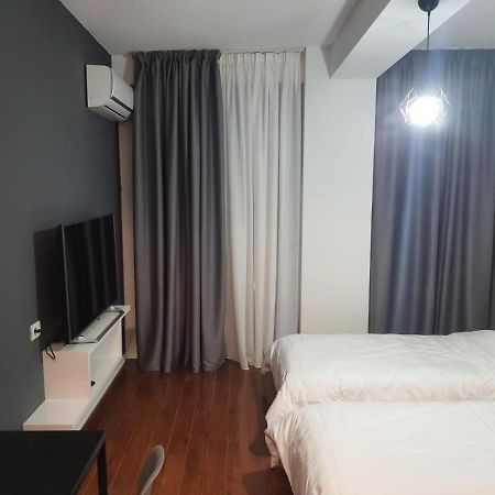 Modern Apartment Korca 3 Luaran gambar