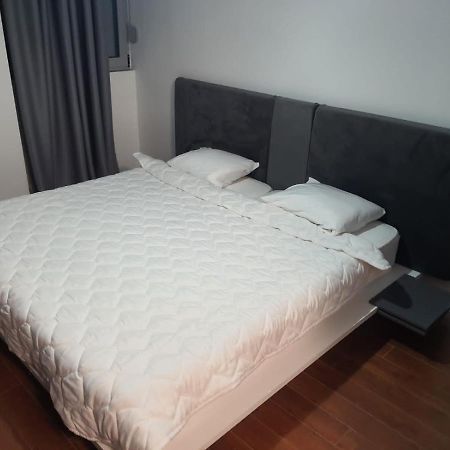 Modern Apartment Korca 3 Luaran gambar